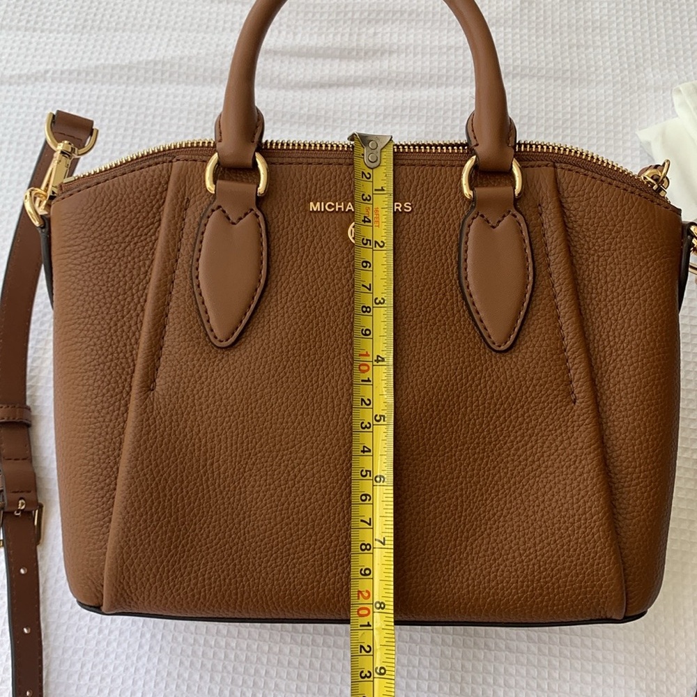 MICHAEL KORS LEATHER CROSSBODY - Picture 13 of 15